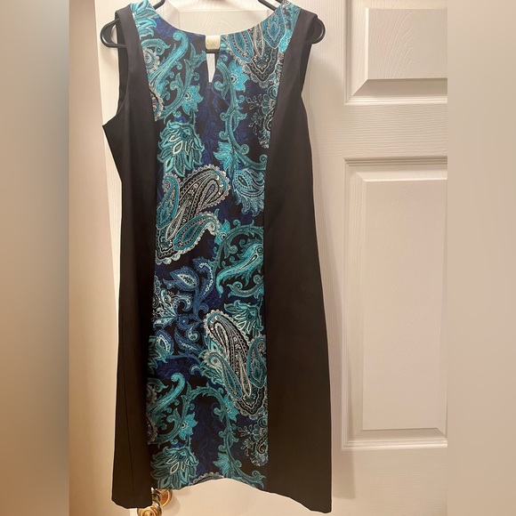 Women’s Summer Dresses - Picture 13 of 16